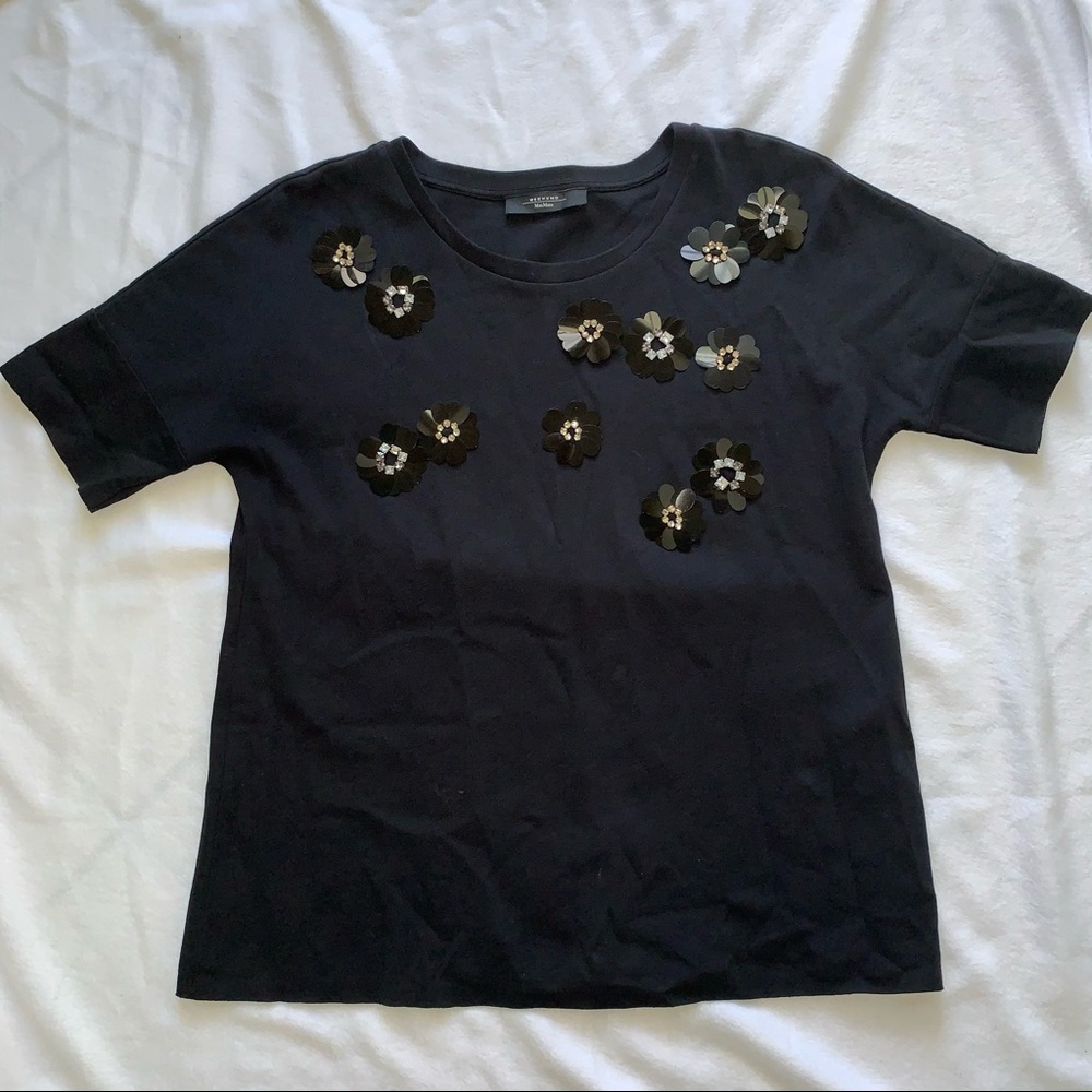 Weekend MaxMara black TShirt with flower appliqué